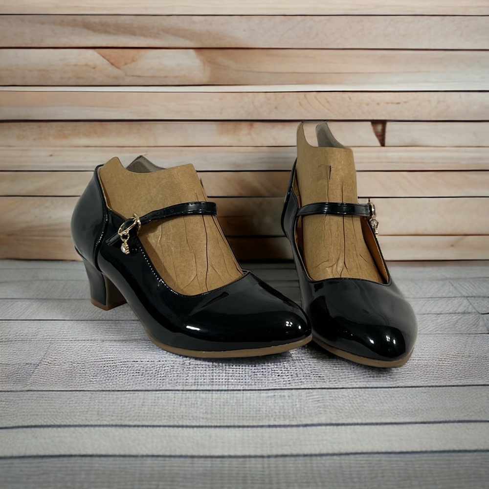 Black Patent Mary Jane Heels